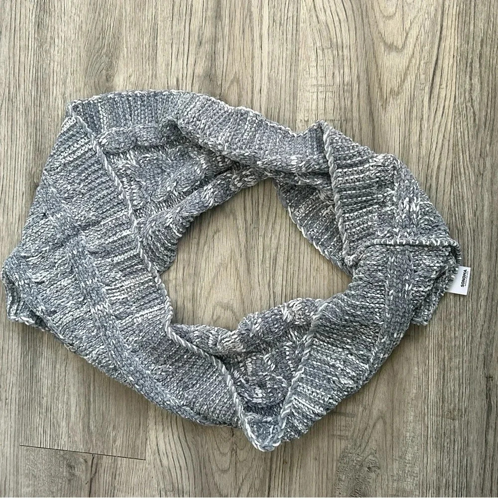 The super cozy Infiniti scarf